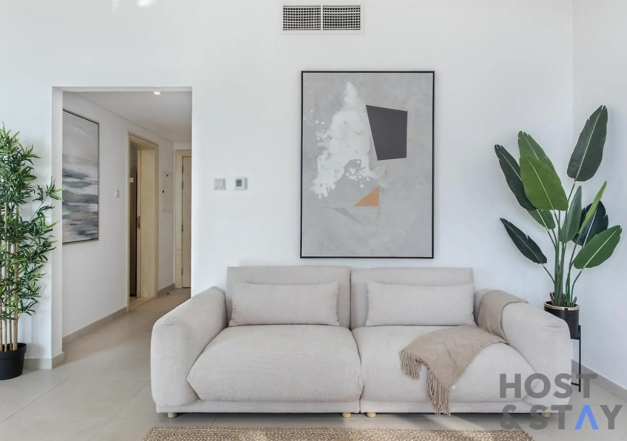 Elegant Beachfront Living At Al Bateen Dubai United Arab Emirates