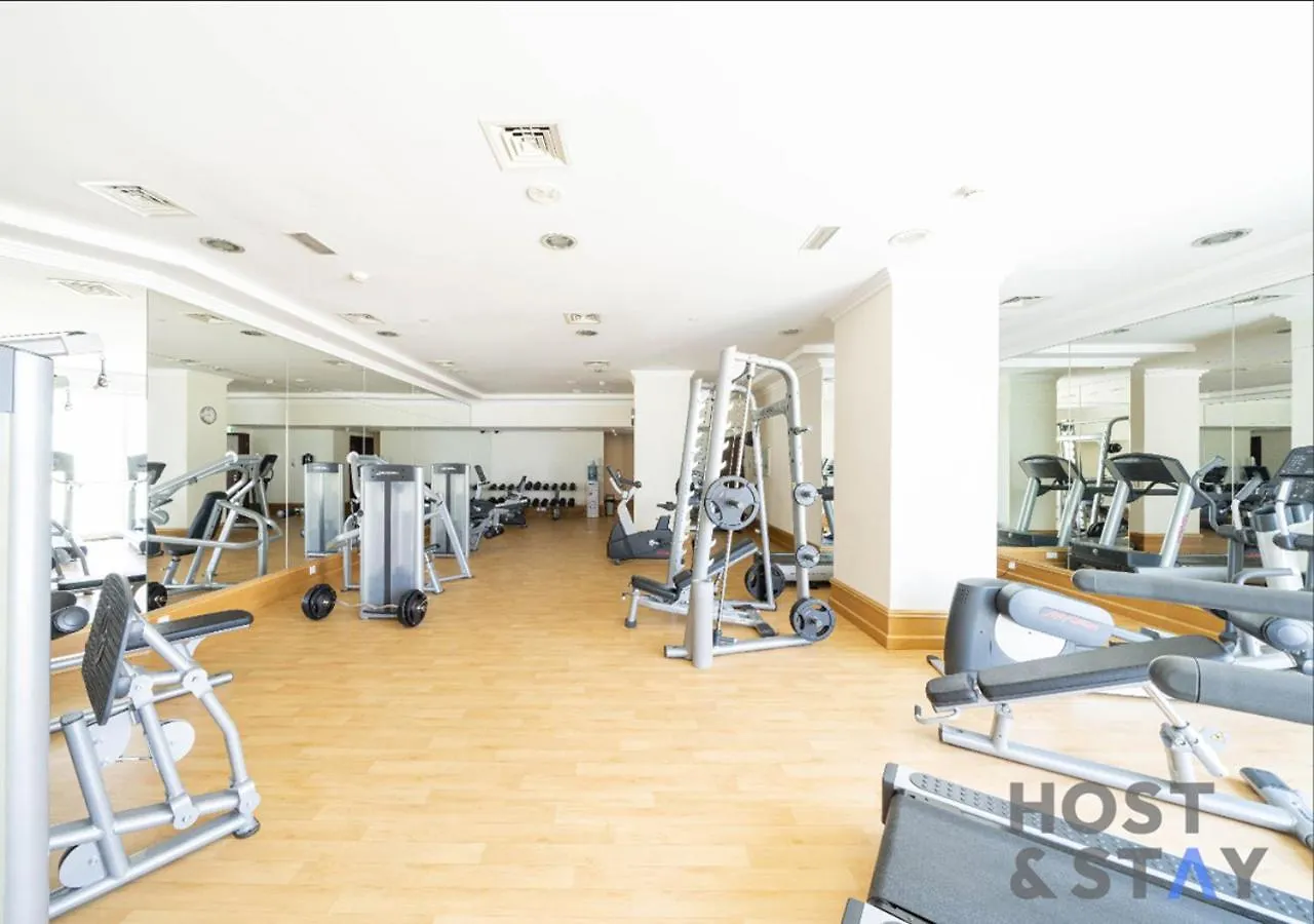 Elegant Beachfront Living At Al Bateen Dubai Apartment